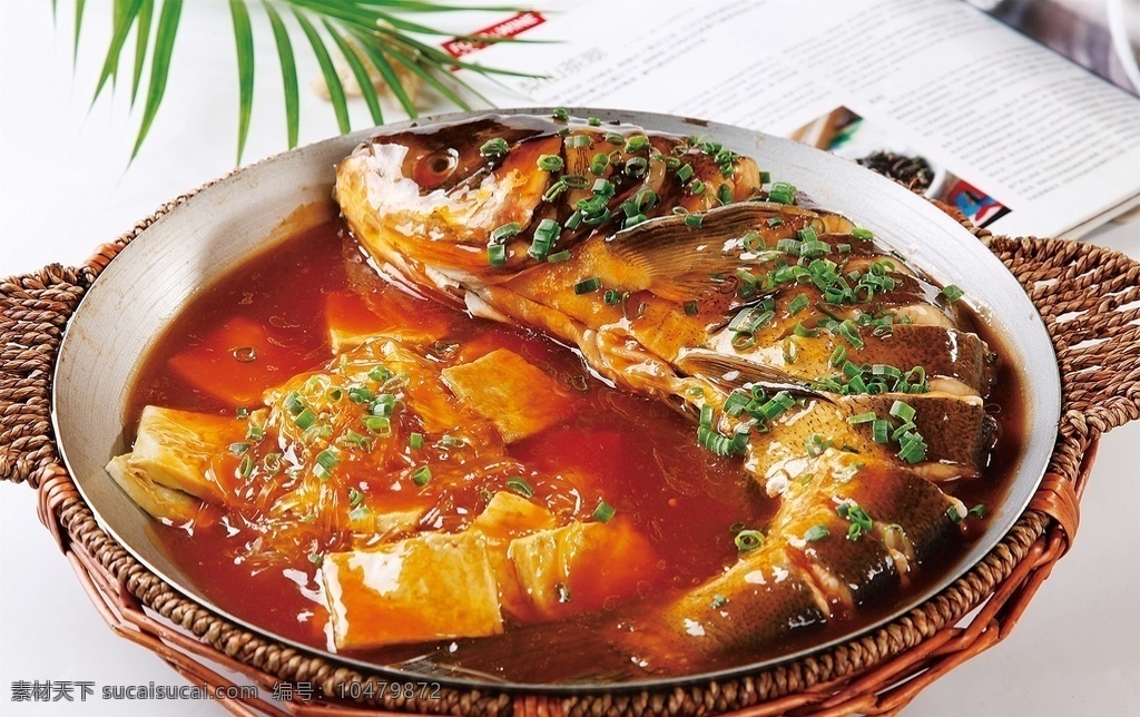 铁锅 胖头鱼 铁锅胖头鱼 美食 传统美食 餐饮美食 高清菜谱用图