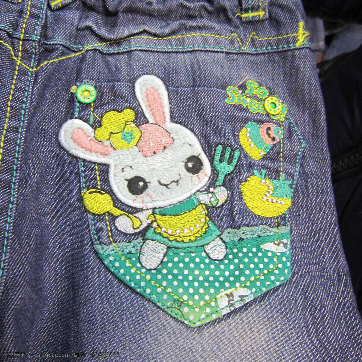贴布 兔子 蛋糕 免费素材 面料图库 服装图案 灰色