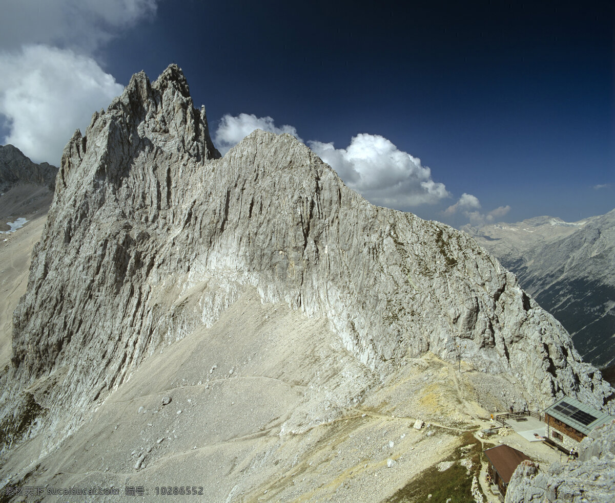 高山 风景 山景 山峰 山 山峦 高山风景 美丽风景 自然风景 生态环境 自然景观 灰色