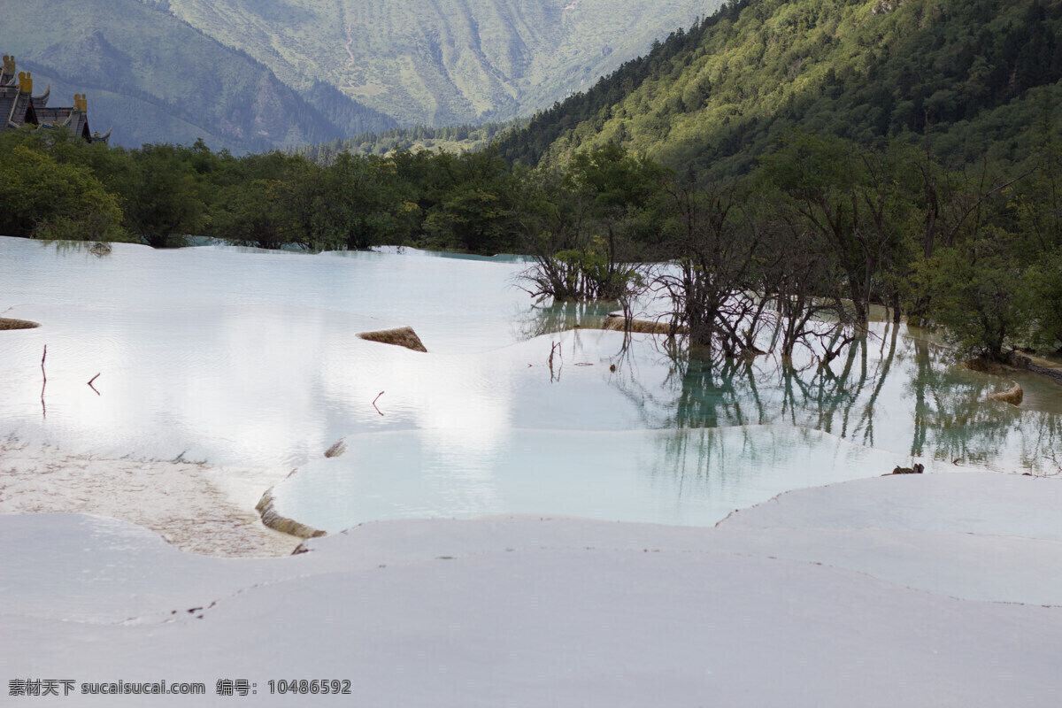 四川九寨沟 九寨沟 九寨沟风光 山水 山水风光 九寨沟风景 秋天的九寨沟 九寨沟景色 九寨沟瀑布 溪水 芳草海 九寨沟芳草海 九寨沟山水 长海 九寨沟旅游 自然风光 雪山 九寨沟雪山 沃洛色莫 雪山的水 四川风景 四川景点 自然景观 风景名胜