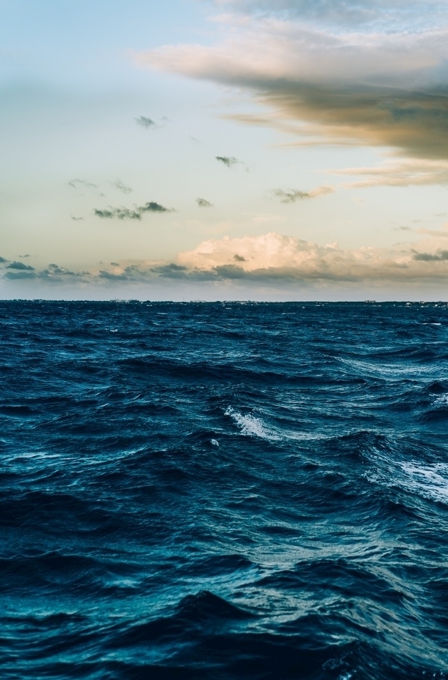 海洋 大海 云 海浪 浪花 波浪 云朵 天空 自然景观 自然风景