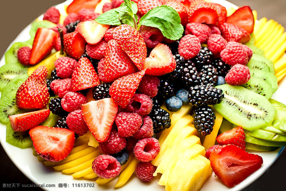 新鲜 水果 沙拉 新鲜水果 水果沙拉 沙拉美食 美味 蓝莓 猕猴桃 酒类图片 餐饮美食