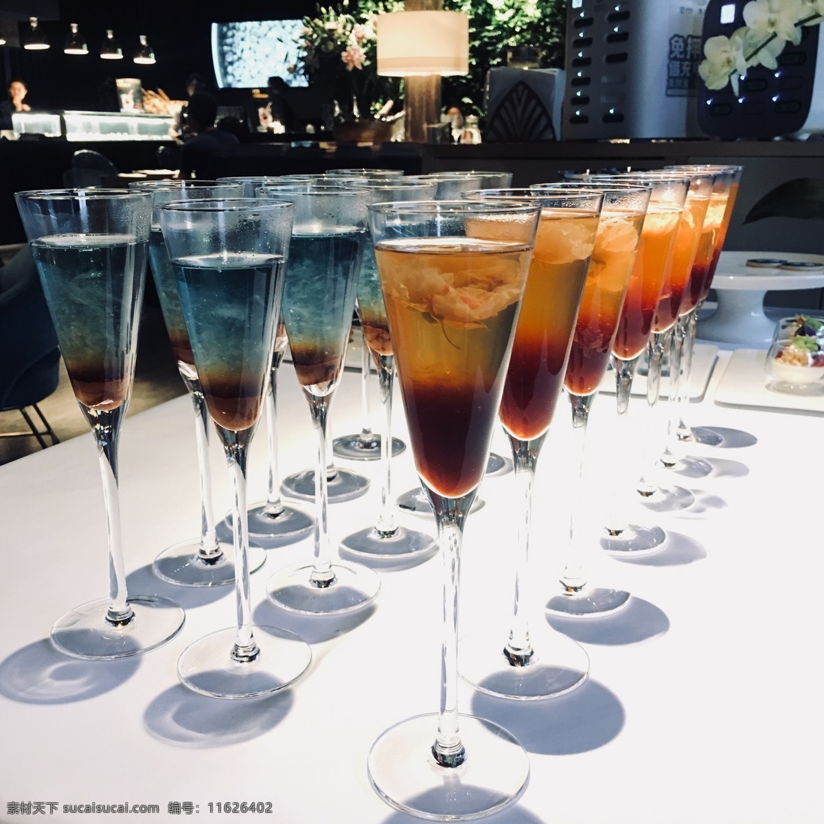 庆功酒 鸡尾酒 香槟 饮料 酒杯 美食天下 餐饮美食 饮料酒水