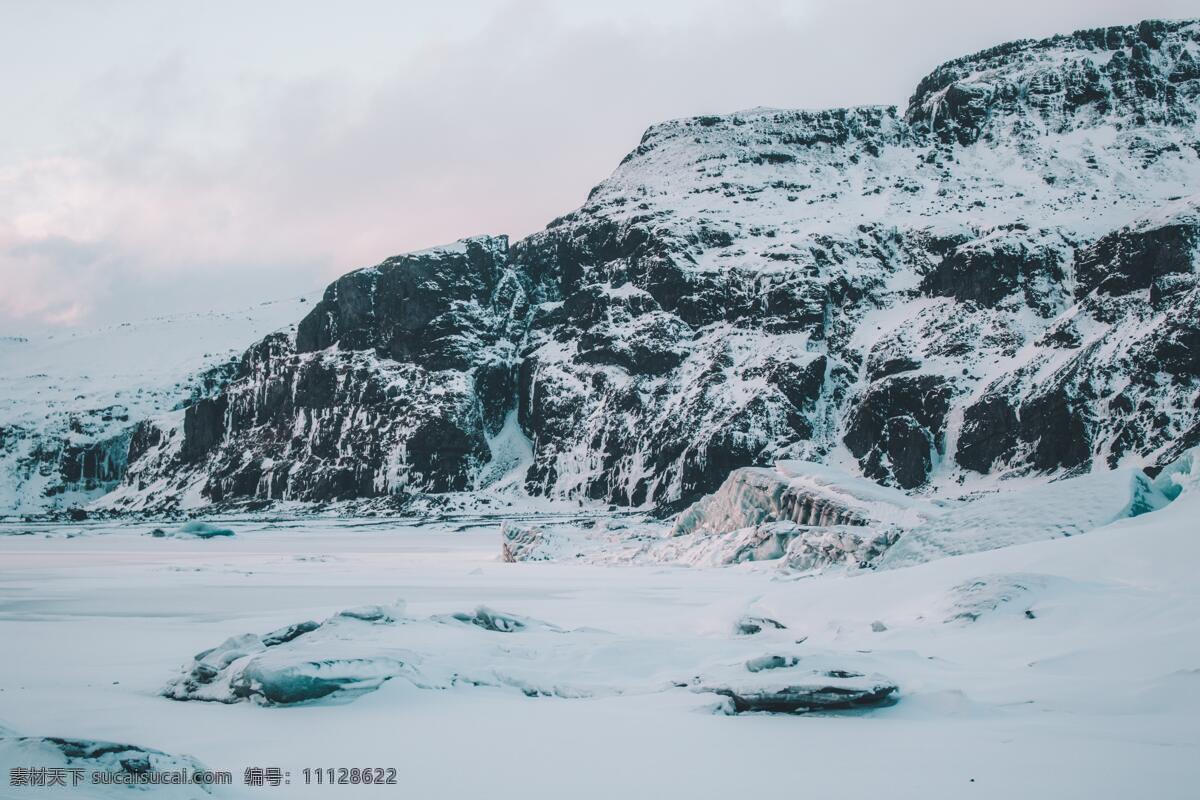 雪地 雪景 沙漠 风景 山水 天空 蓝天 水 大海 海平面 湖水 高山 远景 海滩 沙滩 沙子 海面 特写 壁纸 雪山风景油画 雪景图片 雪山的形成 雪山旅行 雪山风景壁纸 自然景观 山水风景