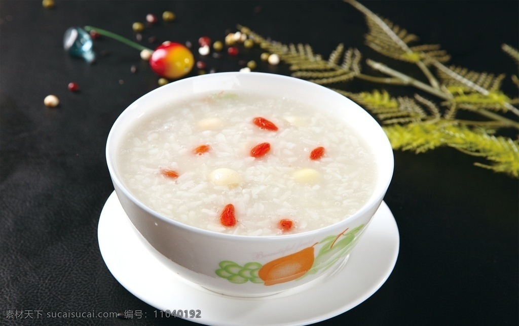 银耳 莲子粥 银耳莲子粥 美食 传统美食 餐饮美食 高清菜谱用图