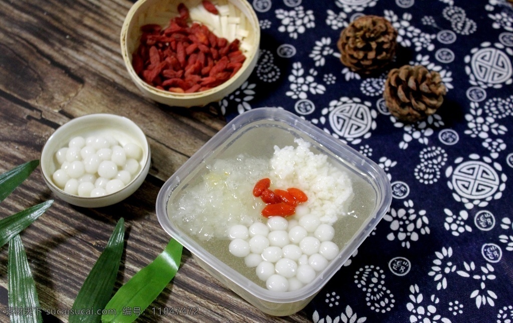 凉粉 解暑凉粉 甜品 美食 食品 黑凉粉 烧仙草 水果捞 红糖冰粉 风味小吃 成都小吃 美味 美食摄影 餐饮美食 传统美食