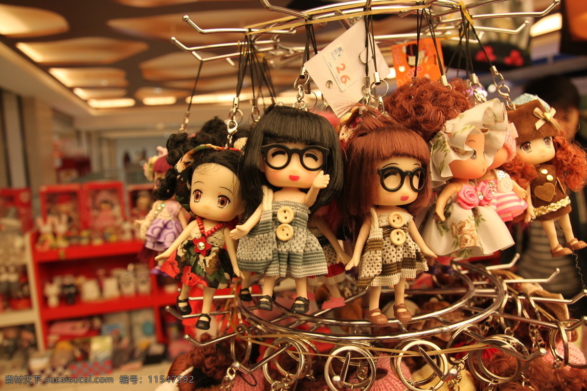 杂货铺的娃娃 人偶 杂货铺 挂件 大悦城 眼镜娃娃 商务场景 商务金融