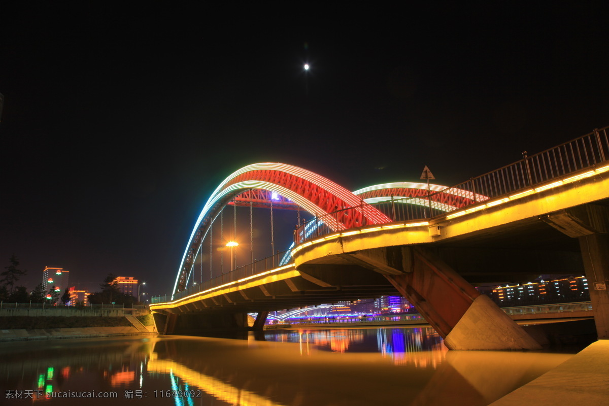 彩虹桥 建筑摄影 建筑园林 霓虹灯 夜景 延吉 装饰素材 灯饰素材