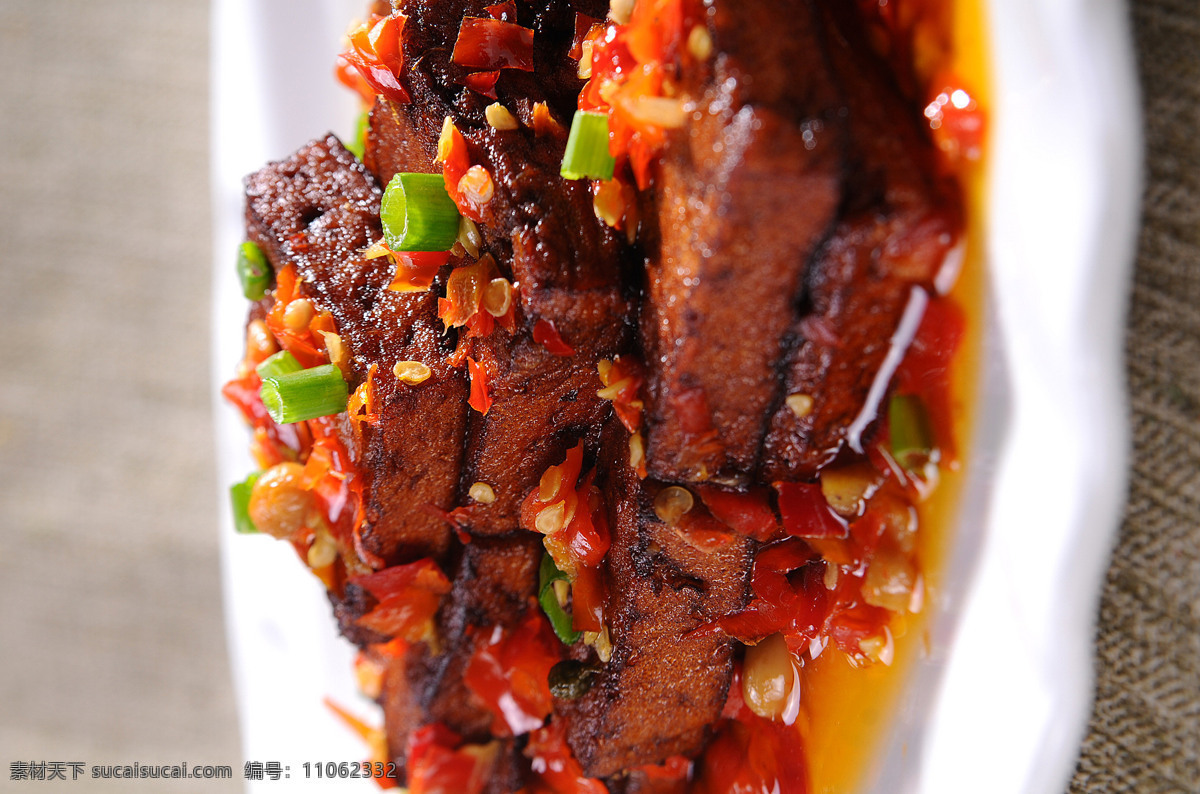 剁椒臭豆腐 蒸双臭 蒸豆腐 嫩豆腐 蒸臭豆腐 肉片肉丝 剁椒蒸豆腐 干煎臭豆腐 剁椒豆腐 海鲜豆腐 肉沫蒸豆腐 宁波臭豆腐 宁波蒸三臭 咸菜蒸臭豆腐 餐饮美食 传统美食