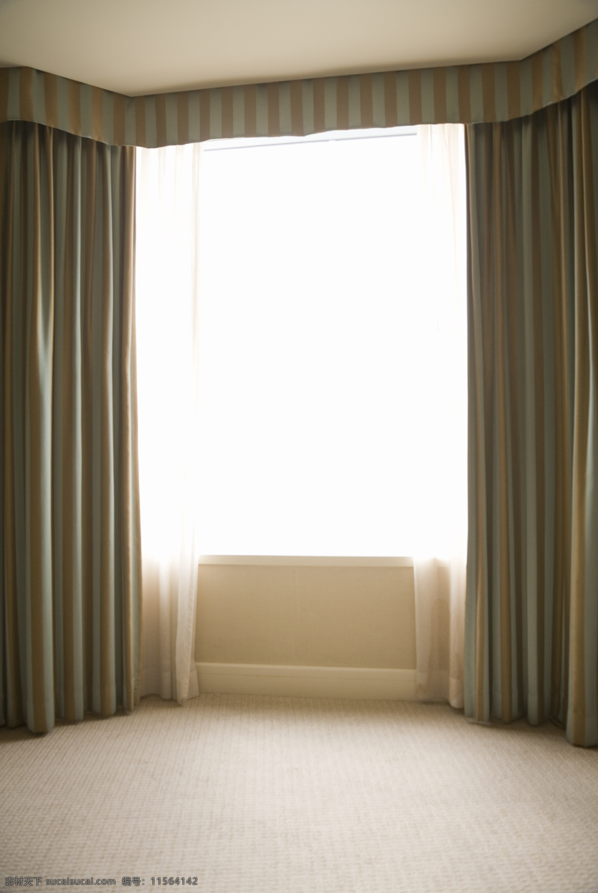 酒店 窗户 落地 窗帘 旅馆 房间 落地窗帘 白色窗帘 地板 干净整洁 布帘 高清图片 室内设计 环境家居