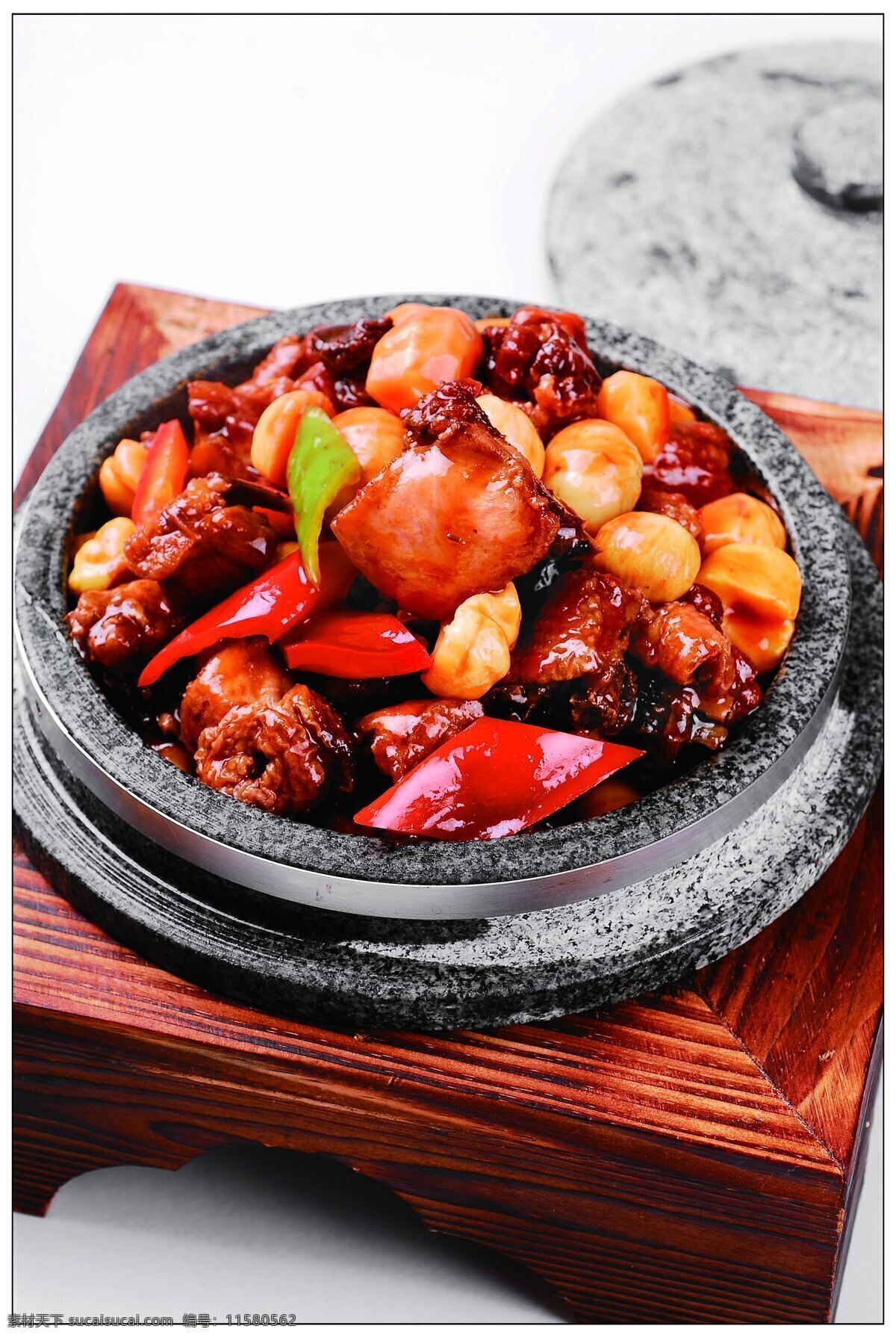 石锅板栗鸡 美食摄影 传统菜 家常菜 传统美食 菜 餐饮美食