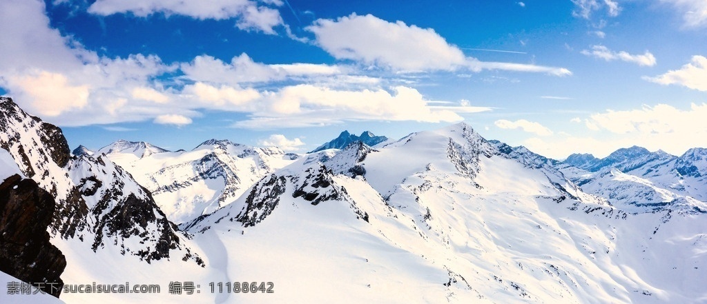 雪山 雪 山 冰封万里 高原 山脉 寒冷 冰冻 冻土 冰原 雪山剪影 远处的雪山 蓝天雪山 自然景观 自然风景