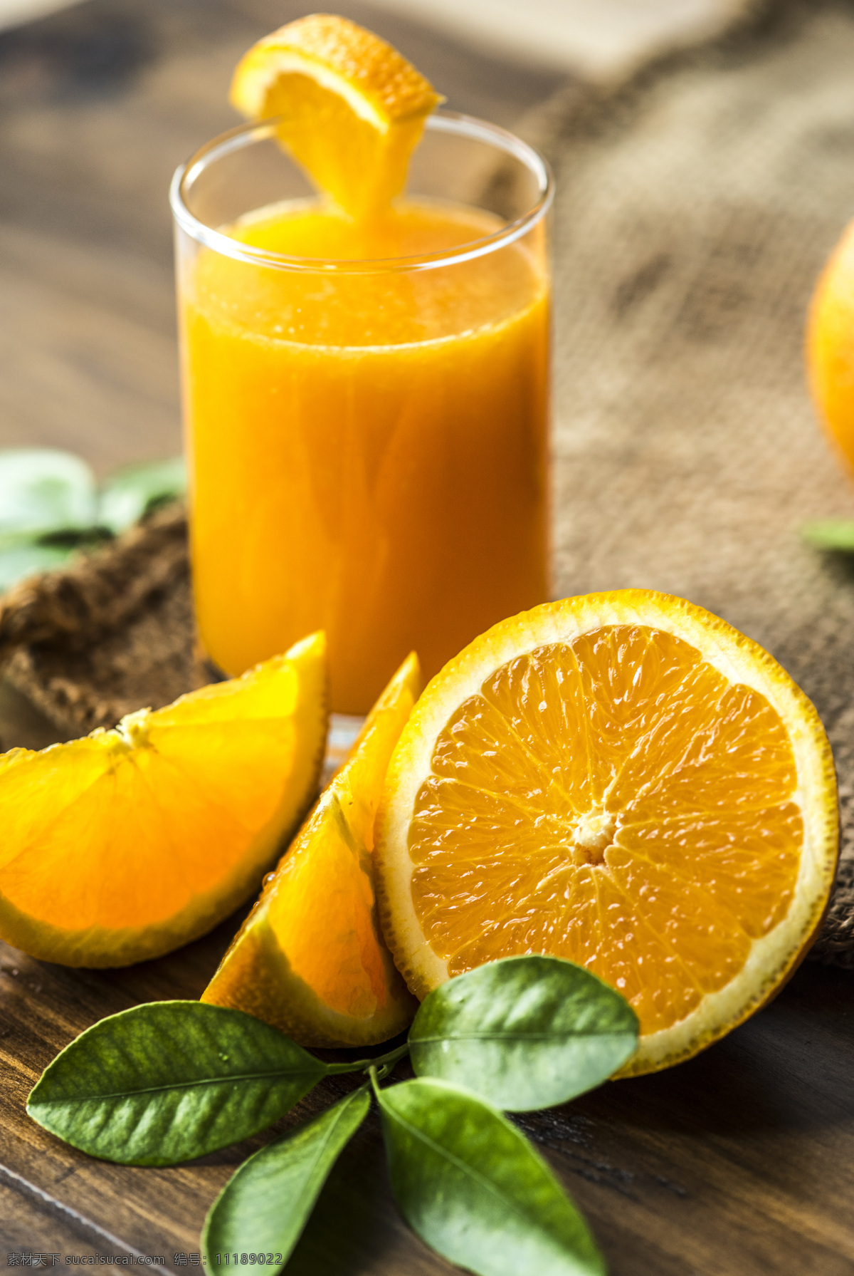 鲜榨橙子汁 美味 饮品 果汁 水果 橙子 鲜榨 新鲜 餐饮美食 饮料酒水