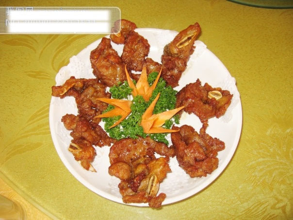 奥州 蒜 香 牛仔 大 骨 餐饮美食图库 传统美食 排骨 摄影图 滇菜 油炸排骨 蒜香牛仔大骨 风景 生活 旅游餐饮