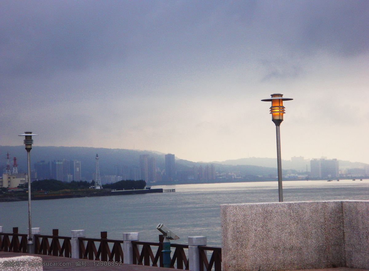 望海 楼 景 国内旅游 海边 楼盘 路灯 旅游摄影 美景 阴天 望海楼景 远望 矢量图 建筑家居