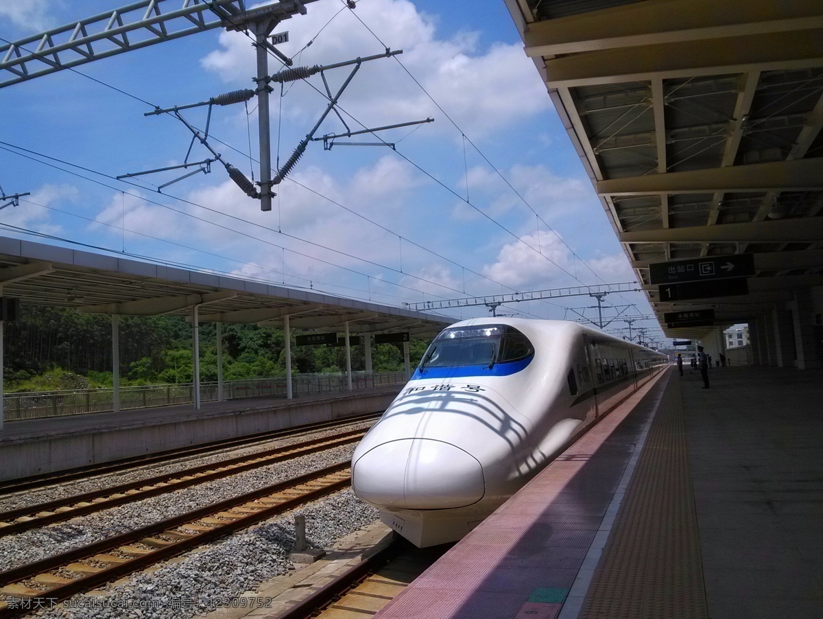 动车 高铁 交通 和谐号 铁路 旅行 桂林 点滴唯美 现代科技 交通工具