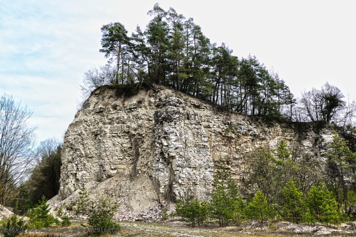 石壁 山头 小山 石崖 崖壁 自然景观 建筑景观