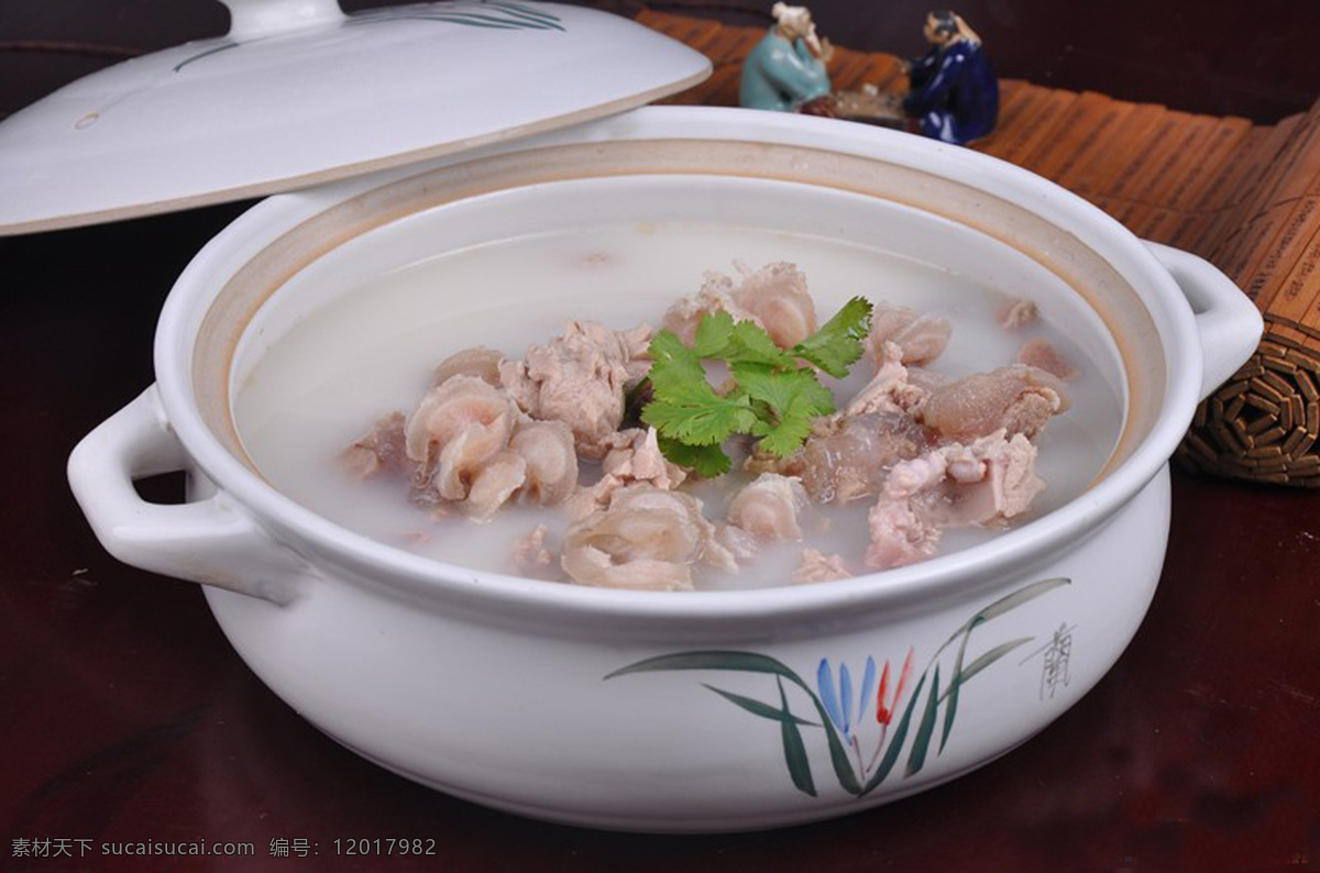 牛三宝 牛肉 牛鞭 牛尾 牛蛋 饮料酒水 餐饮美食