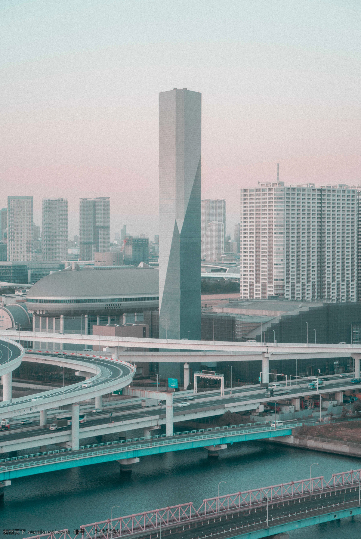 城市 交通 大楼 大厦 早晨 航拍 商务金融 商务素材