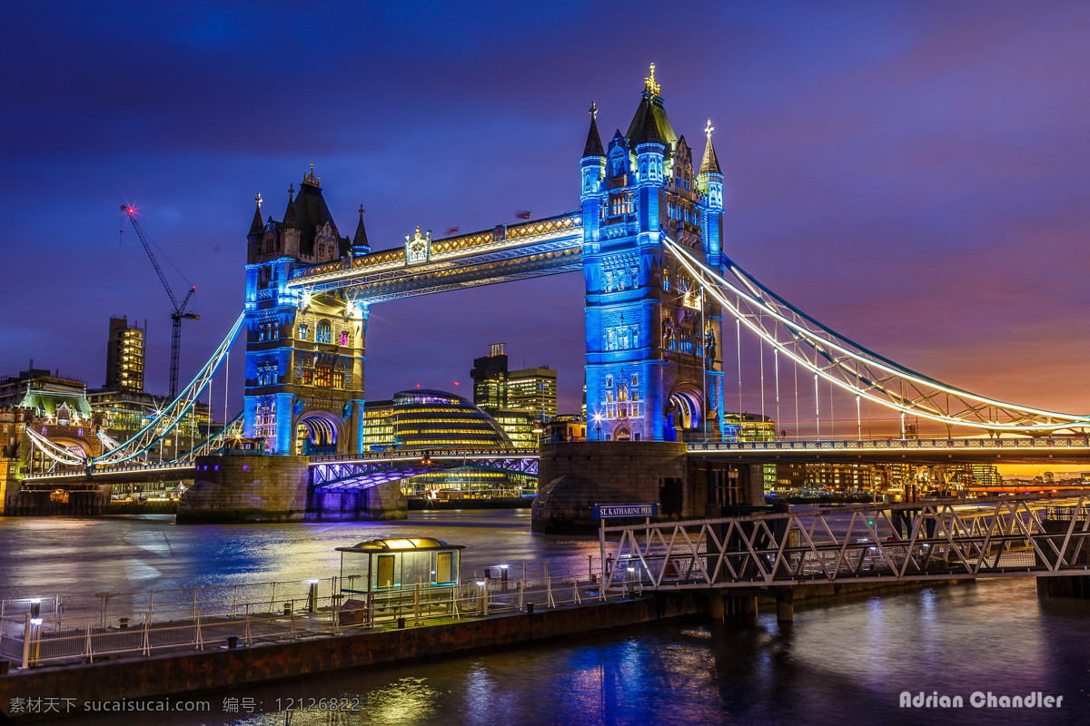 英国 伦敦 塔桥 建筑 城市 旅游 天空 地标 欧洲 旅行 建设 著名的 泰晤士河 城市景观 夜晚 夜幕 霓虹灯 夜景 自然景观 建筑景观