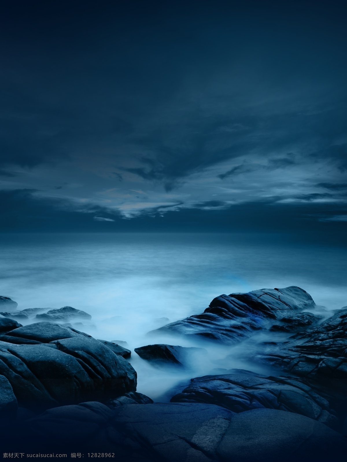 水 天 一线 海天 石头 一线天 psd源文件
