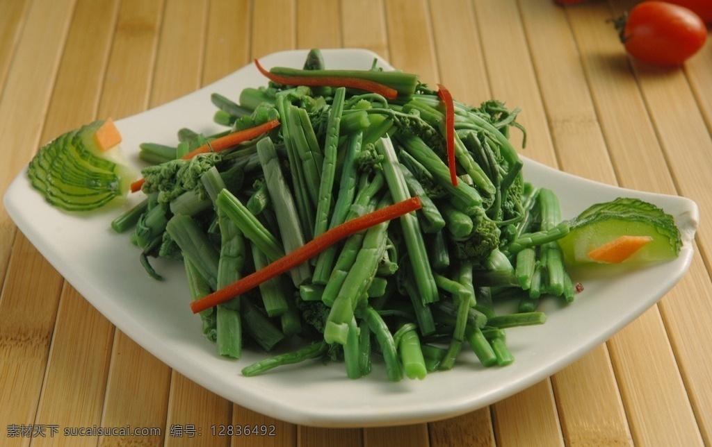 凉拌蕨菜 凉拌山野菜 山野菜 蕨菜 凉菜 特色拌菜 西北凉菜 餐饮美食 传统美食