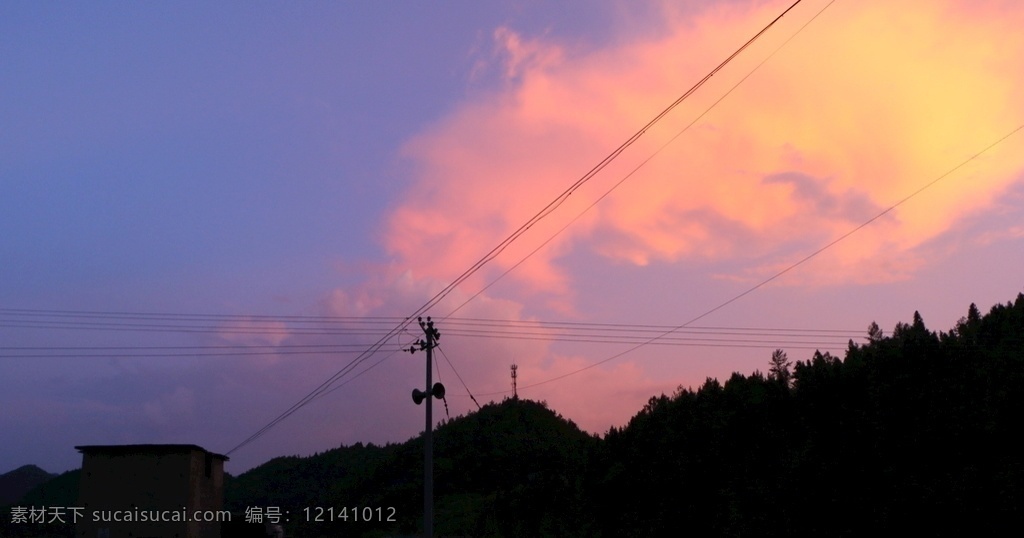 火烧云 天空 紫色 橘色 景 山 摄像 旅游摄影