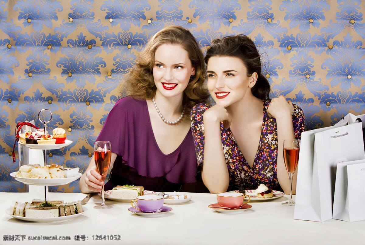 聚餐 美女图片 外国女性 女人 时尚美女 性感美女 朋友 聚会 喝酒 人物图片