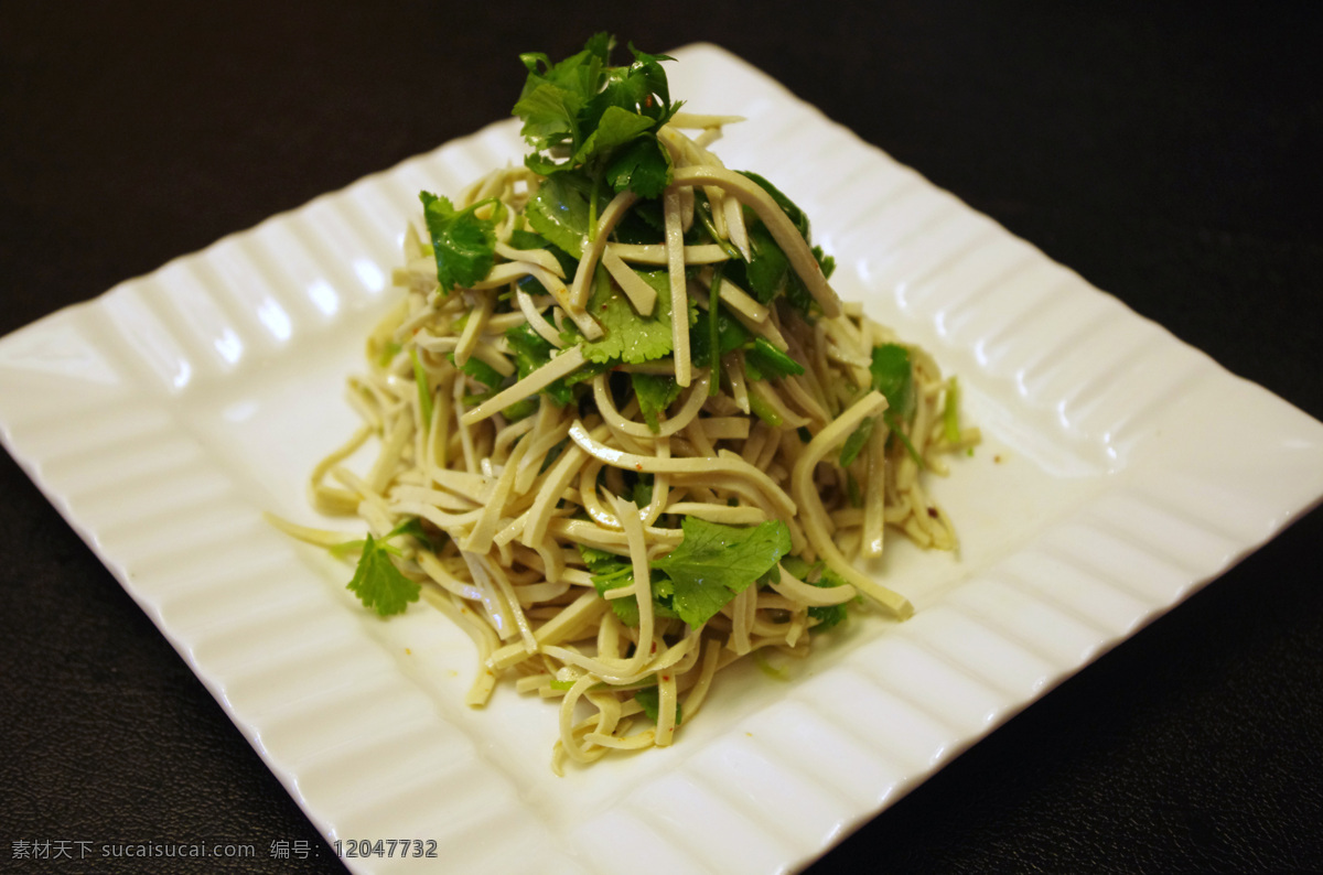 香菜拌干丝 凉菜 开胃菜 精美小菜 饭前小菜 凉菜类 风味凉菜 拌菜 凉拌 菜 餐饮美食 传统美食