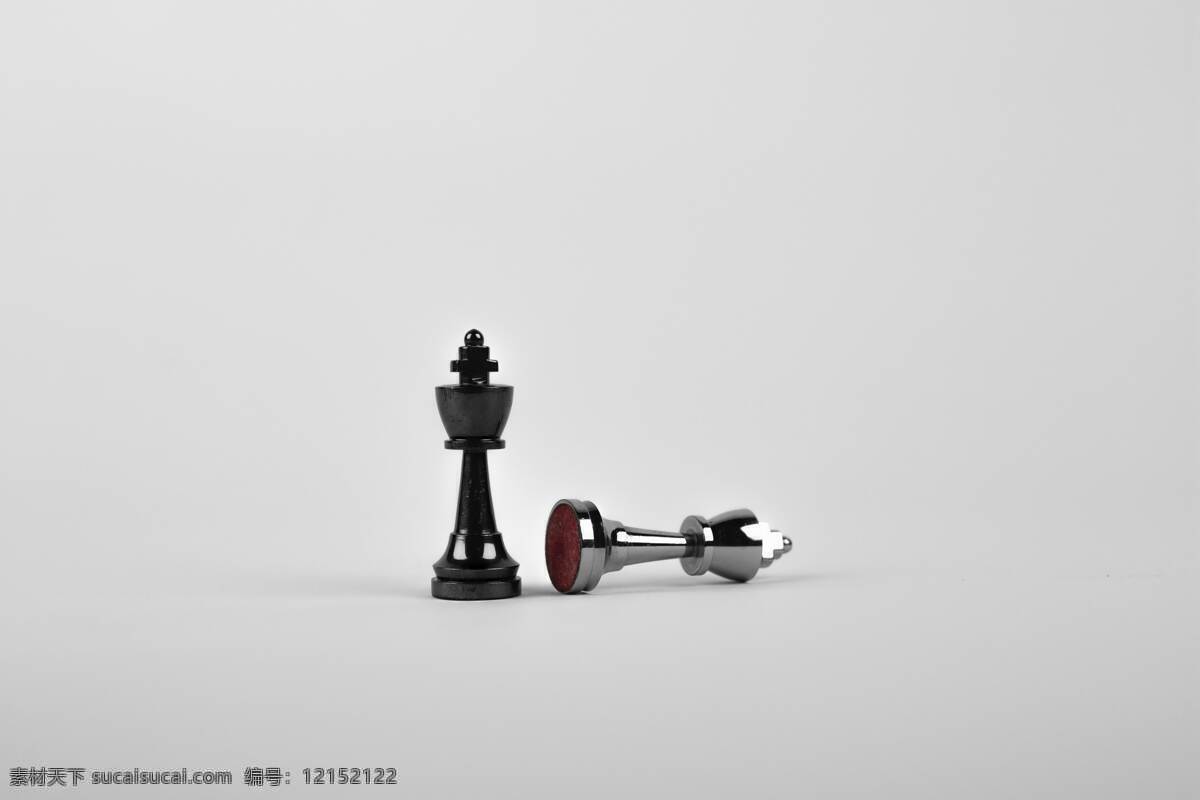 国际象棋棋子 国际象棋 象棋 棋子 黑色 银色 国王棋子 竞技 比赛 生活百科 娱乐休闲