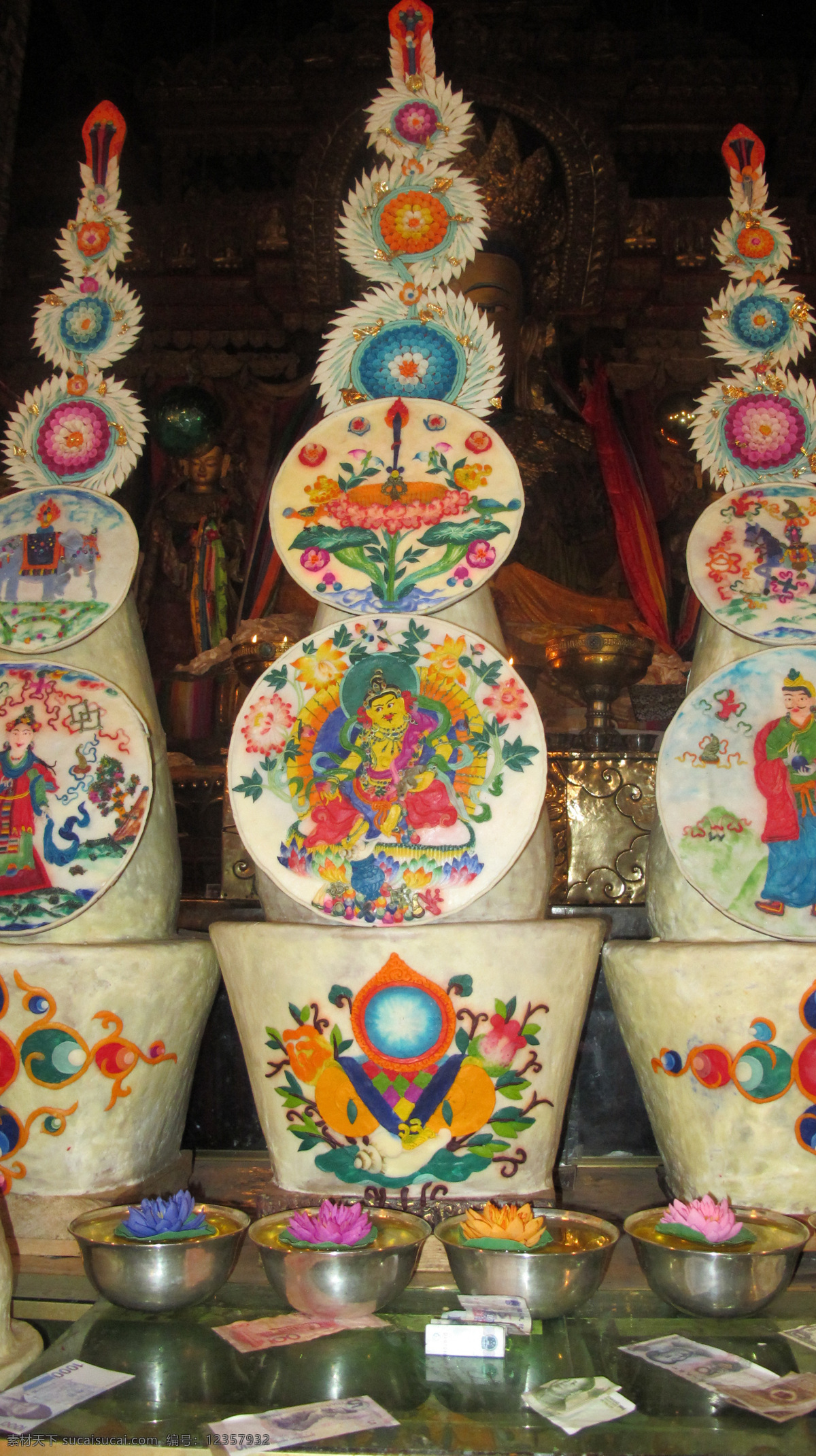 传统文化 雕塑 佛教 高原 绘画 寺院 文化 酥油花 西藏 拉萨 贡品 酥油 宗教 艺术 展览 朝拜 西藏民俗 文化艺术 装饰素材 展示设计