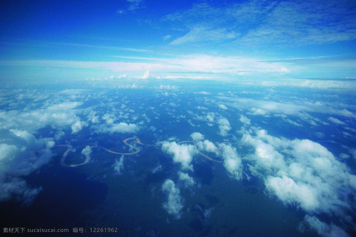 天空云彩 天空 云彩 天空彩云 蓝天白云 云朵 白云 云 自然景观 自然风景