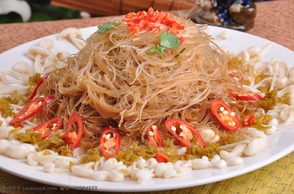 金针菇蒸粉丝 金针菇 粉丝 特色菜 蒸菜 豉油 餐饮美食 传统美食