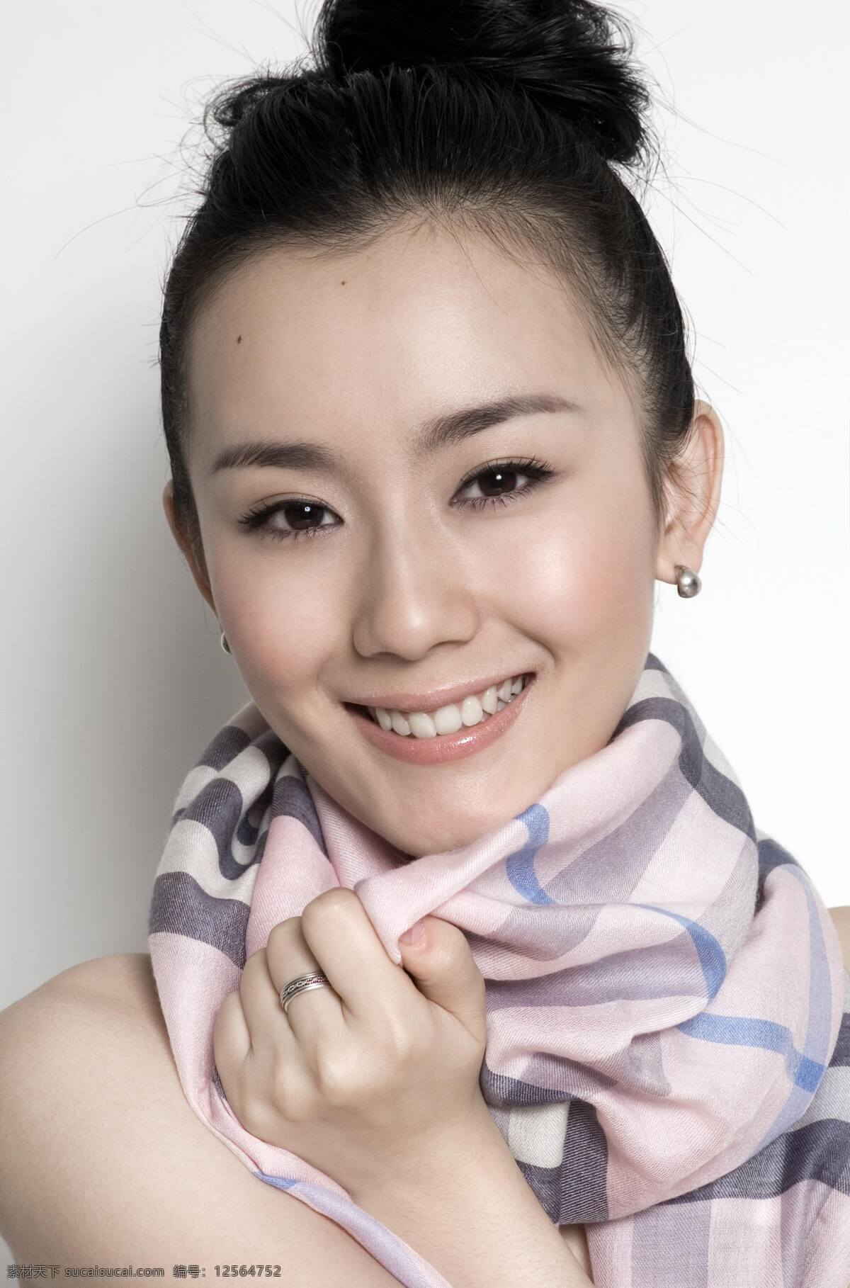 时尚 美女 素材图片 女人 女性 人物 时尚人物 人物摄影 职业人物 生活人物 明星 演员 偶像 模特 明星图片 人物图片