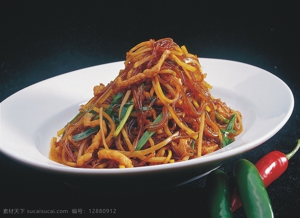 土豆炒粉条 土豆丝炒粉条 炒粉条 土豆丝 家做土豆丝 粉条炒土豆丝 菜品图 餐饮美食 传统美食