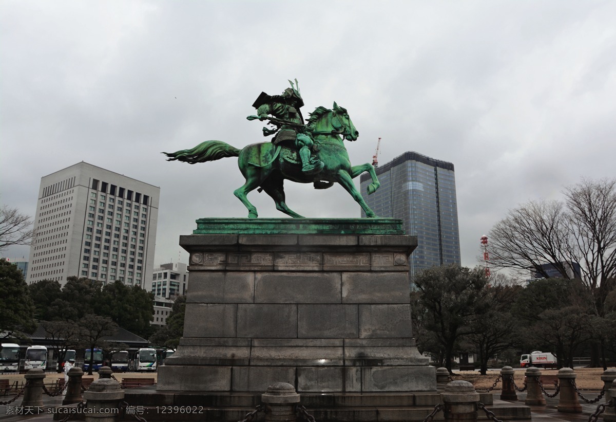 东京街景 日本 东京 皇居 城市 风光 街景 旅游 旅行 观光 景色 风景 美景 城市发展 雕塑 青铜雕塑 旅游摄影 国外旅游