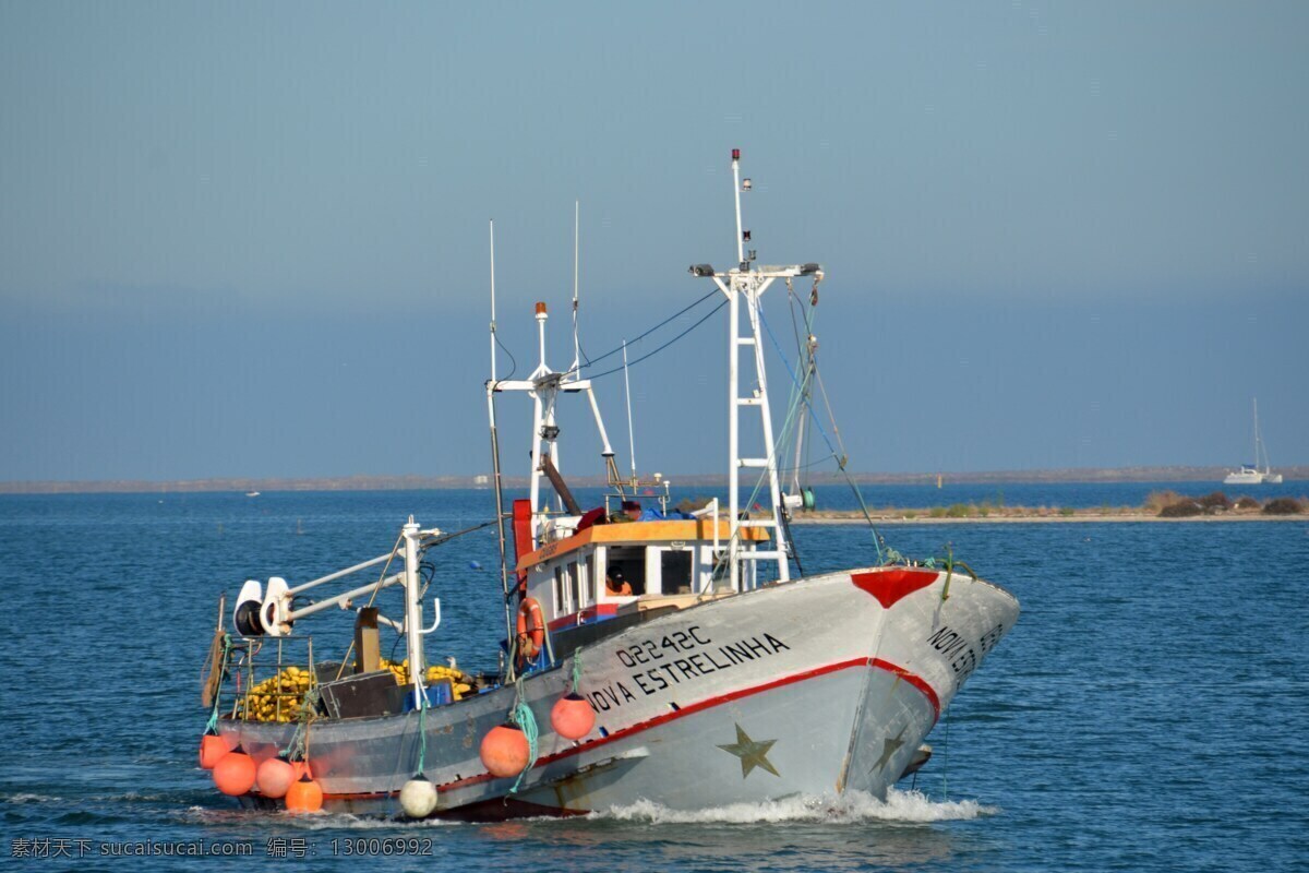 渔船图片 船 打渔 海上 海上渔船 打渔船 各类素材