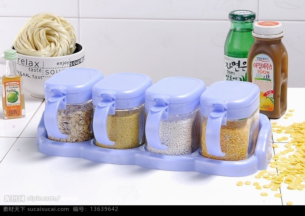 调味盒 厨房 家庭用品 生活用品 厨房用品 调味品 碗 生活百科 家居生活 摄影图库