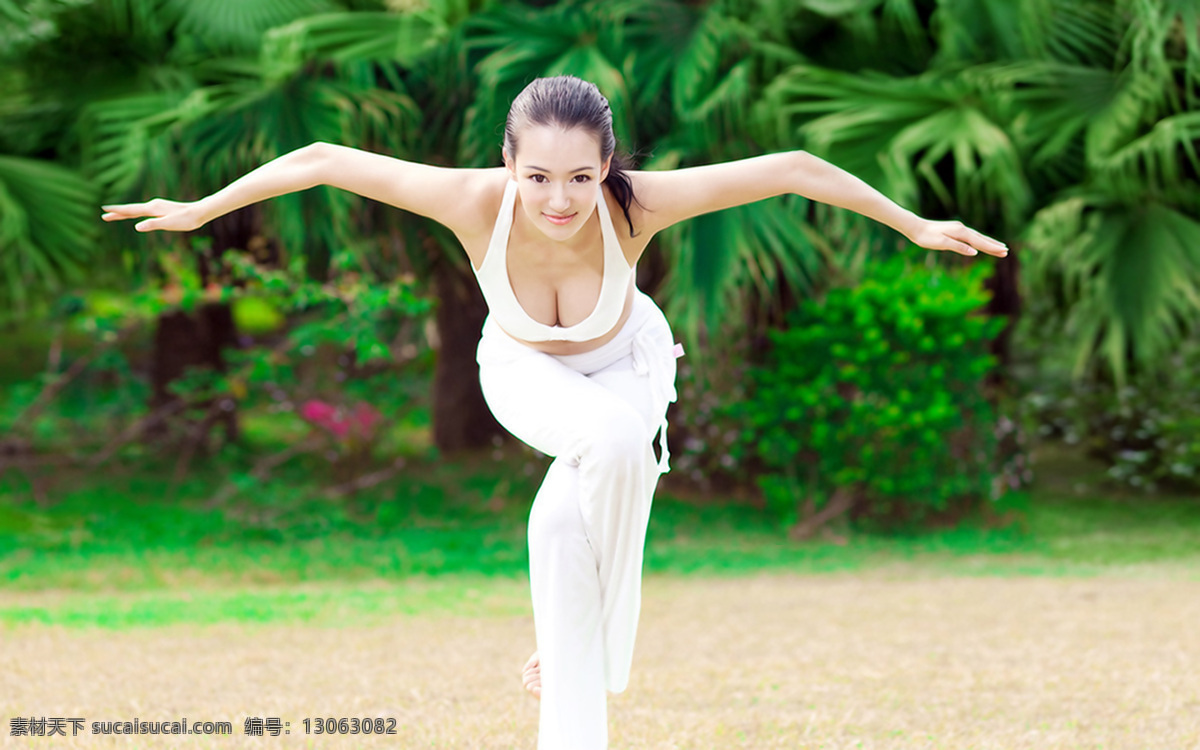 瑜伽美女 瑜伽 美女 母其弥雅 室外 高清 清纯 唯美 性感 女性女人 人物图库