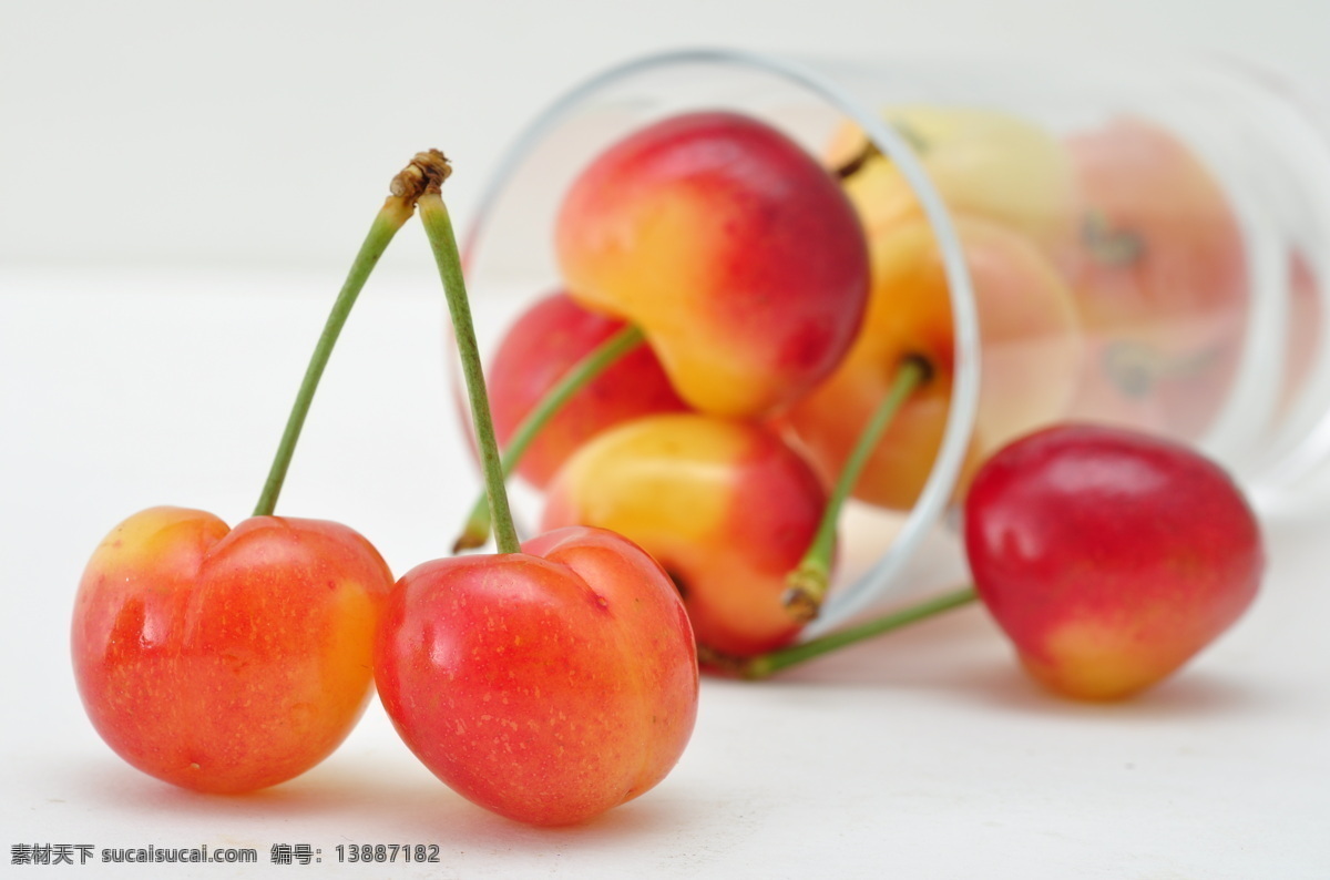 莱尼尔樱桃 车厘子 樱桃 水果 黄色樱桃 餐饮美食 食物原料