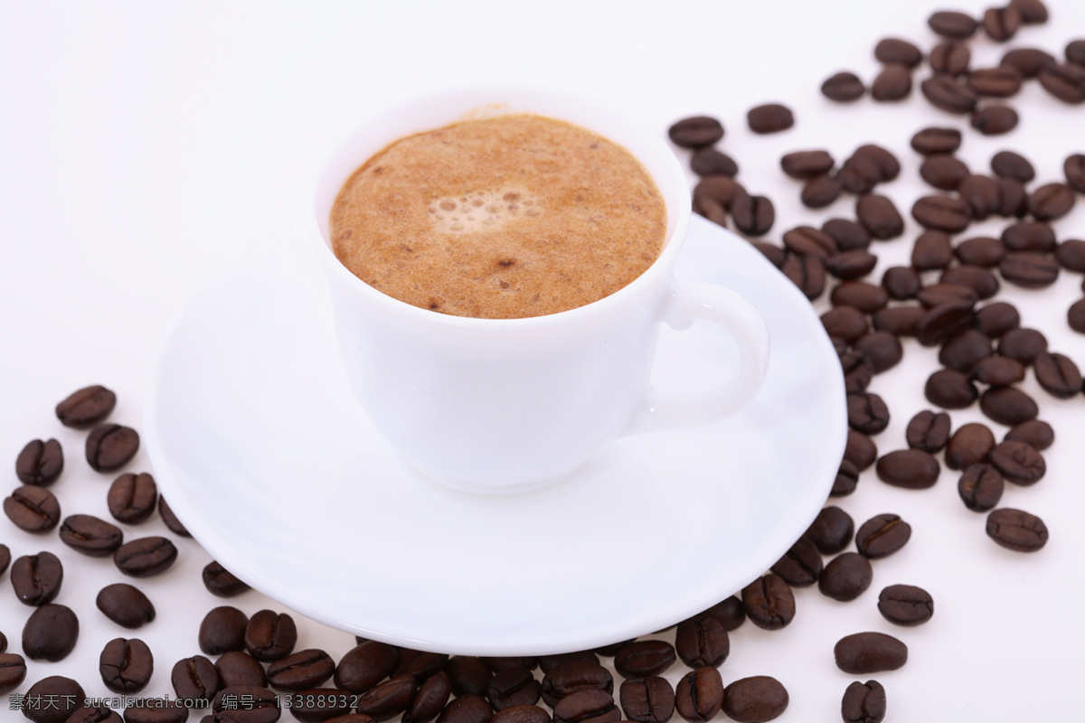 coffee 餐饮美食 花式咖啡 咖啡 咖啡杯 咖啡豆 苦咖啡 浓缩咖啡 牛奶 加 牛奶加咖啡 浪漫咖啡 卡布基诺 卡布基诺咖啡 意大利咖啡 巧克力粉 鲜奶 饮料酒水 psd源文件 餐饮素材