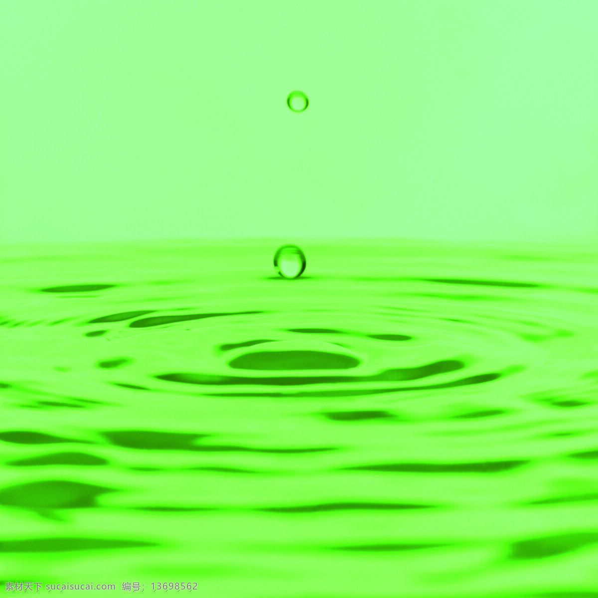 滴水 激起 波纹 一滴水 绿色波纹 绿色的水 风景 生活 旅游餐饮