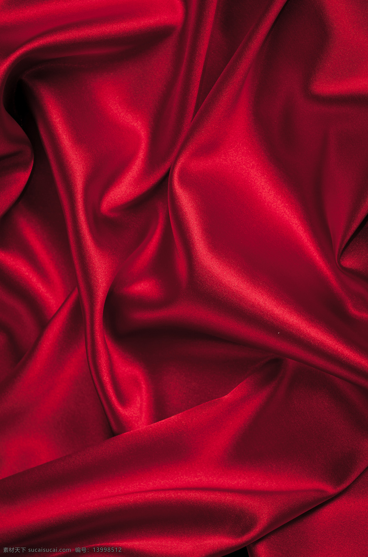 丝绸 红色丝绸背景 褶皱 优美线条 高贵典雅 珠宝服饰 生活百科