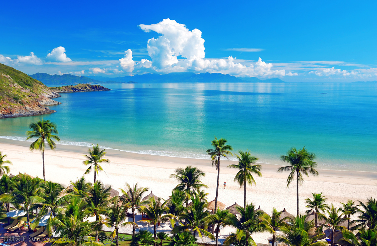 白云 大海 风光 风景 海边 海滩 海洋 景观 滩 蓝天 沙滩 椰子树 景色 马尔代夫 热带 天空 自然 美景 美丽自然 自然风景 自然景观 psd源文件