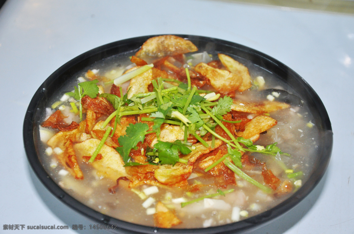 素烩汤 土豆芋子 汤品 黑碗 香菜 餐饮美食摄影 传统美食 餐饮美食