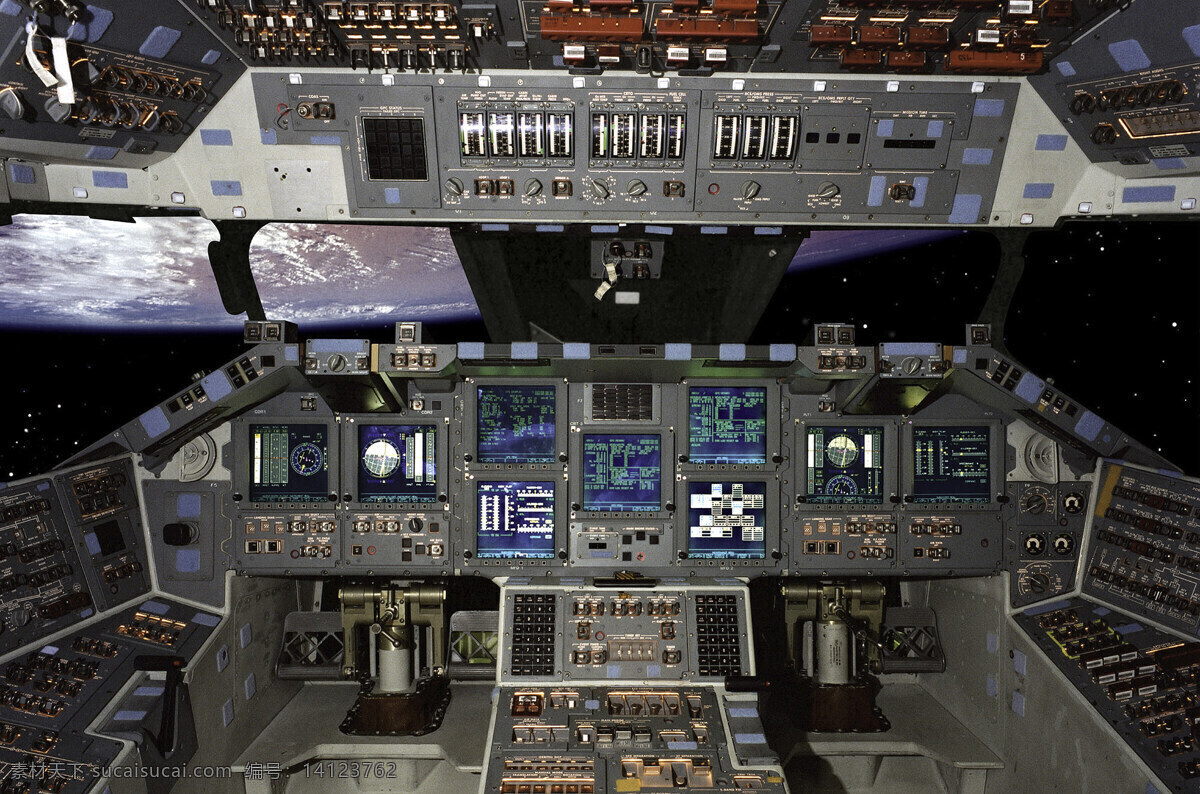 太空飞船 驾驶室 飞船 飞机控制室 机窗 宇宙飞船 航天飞机 现代科技 航天技术 交通工具