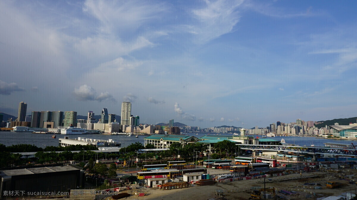 维多利亚港 香港 维多利亚 海湾 金融 中心 都市 经济 全景 大船 大楼 楼房 水面 倒影 旅游摄影 国内旅游