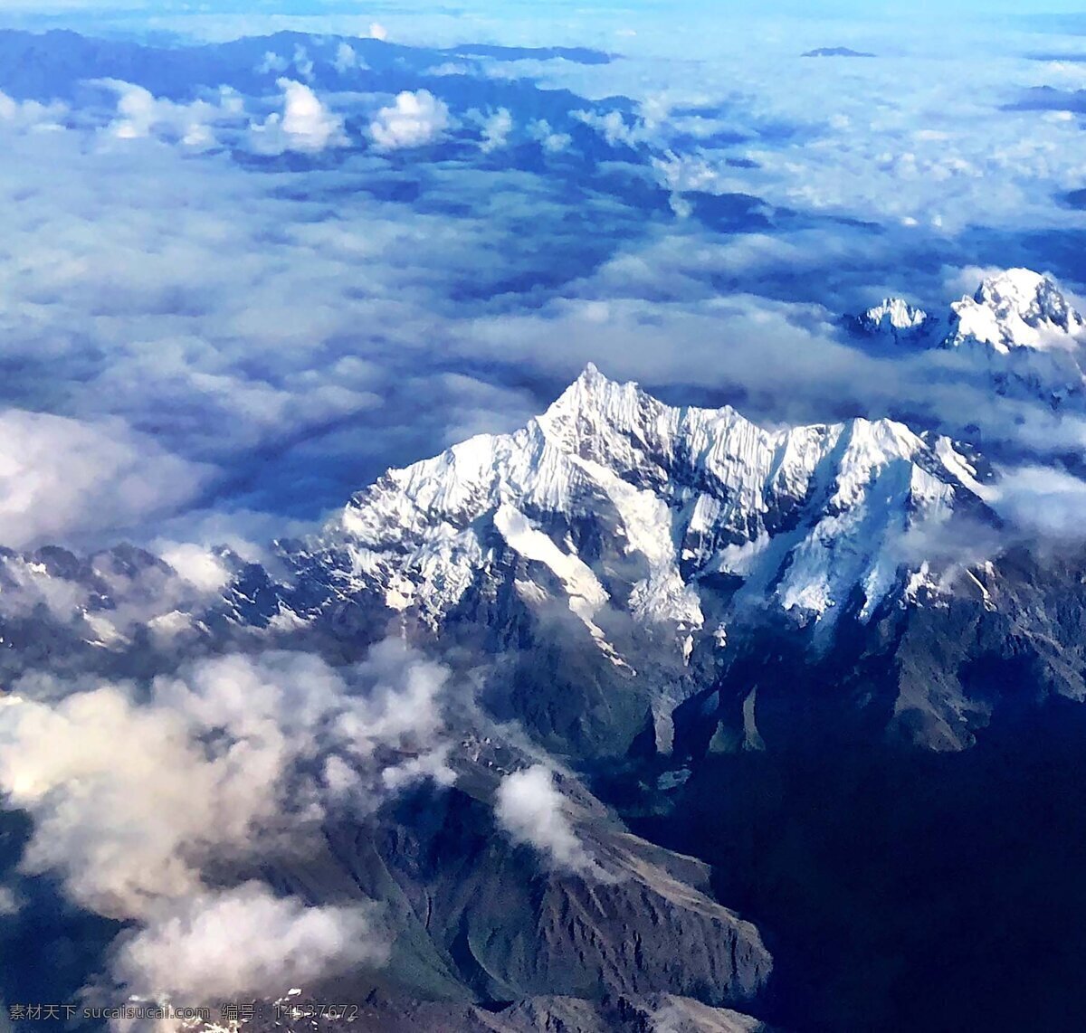 雪山 风景图片 风景 景观 夕阳 黄昏 航拍风景 森林 大树 秋景 冬景 景物 景物图片 岩石 山峰 草原 大海 高原 山 山脉 河流 水流 溪流 瀑布 海岸线 夜景 航拍 唯美 壁纸 风景壁纸 冰山 荒山 自然景观 大自然 美景 美景图片 山水 海边 天空