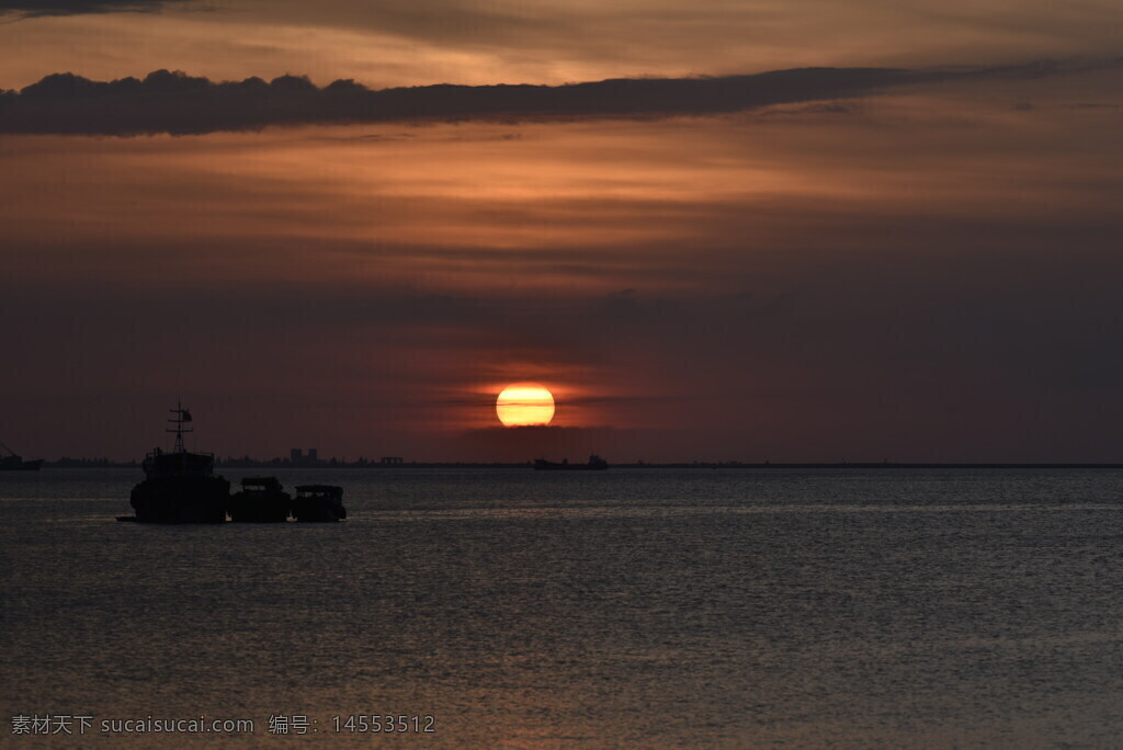 夕阳 浪漫 海上 渔船 晚霞