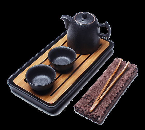 清雅 深色 茶具 产品 实物 木制茶几 木制夹子 深色茶杯 深色茶具 深色桌布